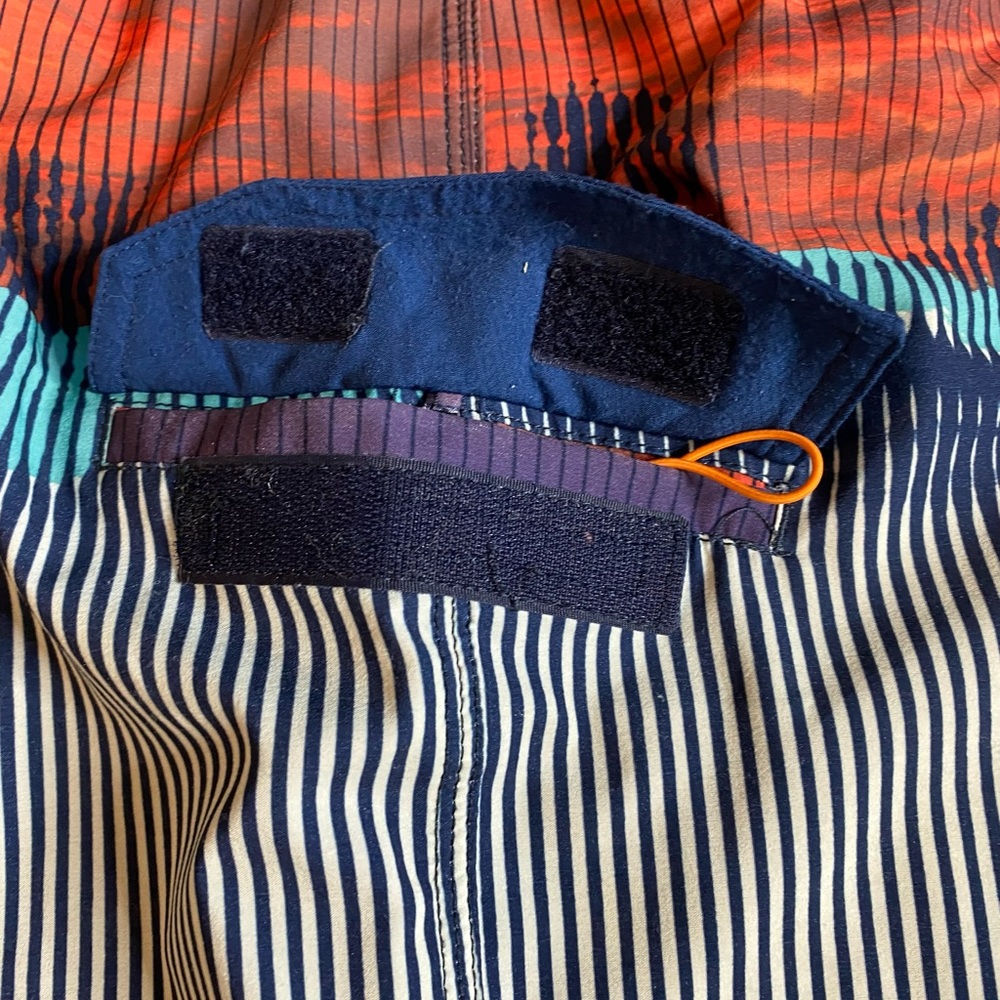 Size 30 - Picture 4 of 4